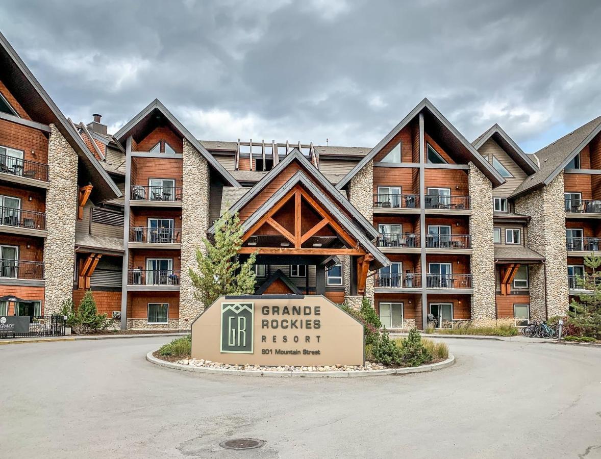 Apartment The Mountaineer By Instantsuites Pool & Hottub *