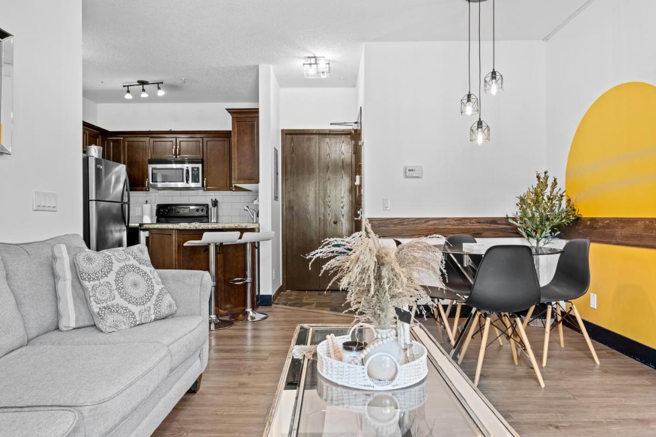 Apartment The Mountaineer By Instantsuites Pool & Hottub Canmore
