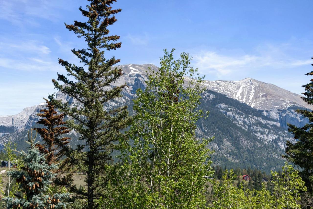 The Mountaineer By Instantsuites Pool & Hottub Apartment *